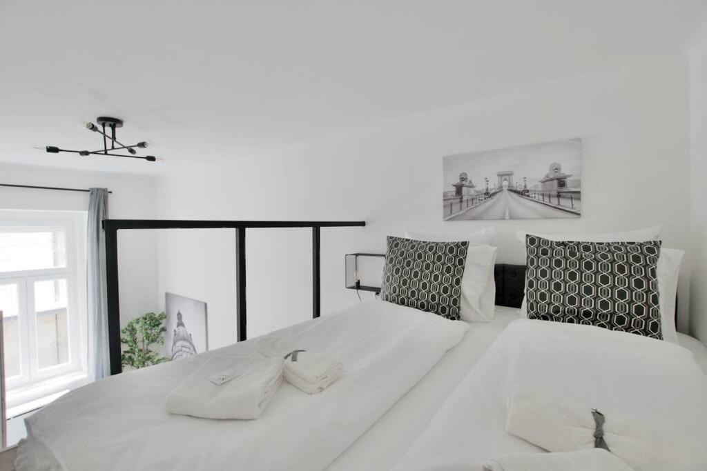 Premium Apartment By Hi5- Brody Street Budapešť Exteriér fotografie