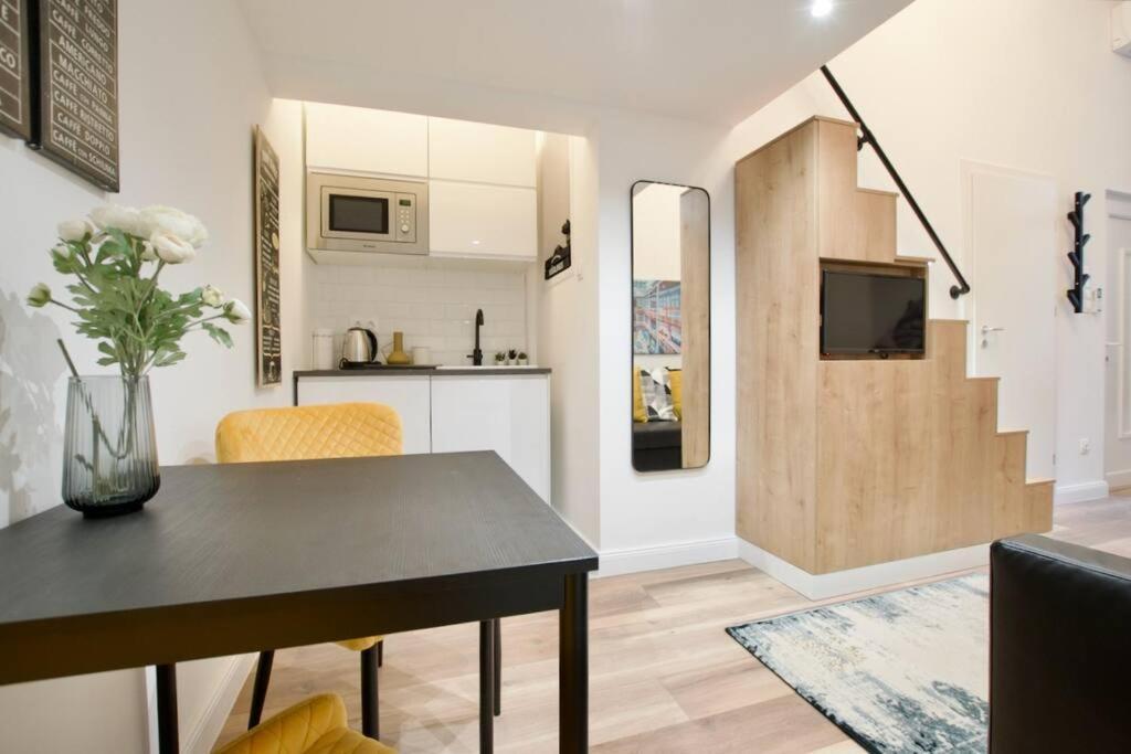 Premium Apartment By Hi5- Brody Street Budapešť Exteriér fotografie